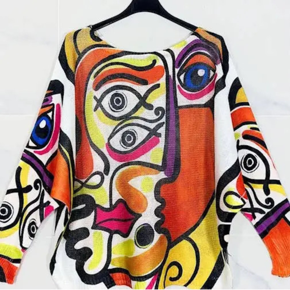 L91 Loowie Pop Art Faces Printed Knit Sweater | Round Neck | One Size S-L